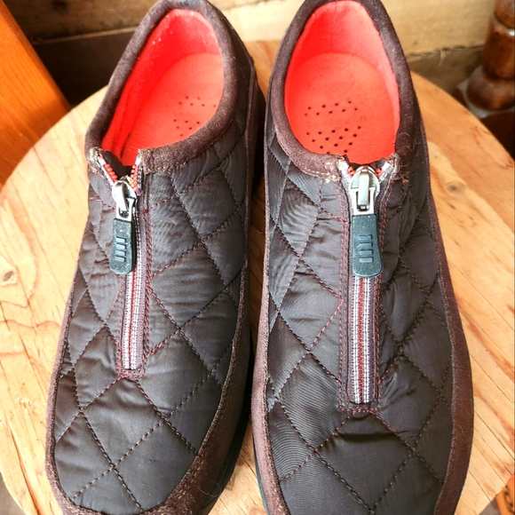 LANDS END WEATHERFIELD BROWN QUILTED HIKING ZIP UP SHOE- WOMENS SZ 9 - Picture 7 of 9